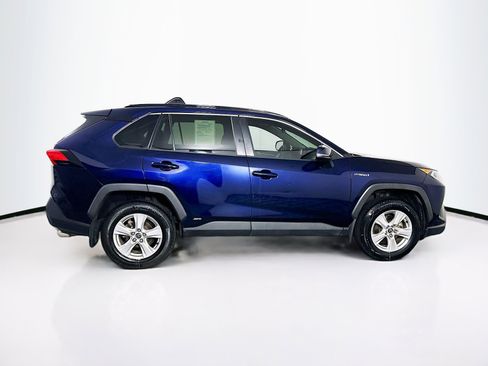 Used 2020 Toyota RAV4 XLE w/ Convenience Package image 10