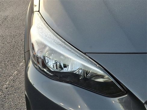 Used 2023 Subaru Crosstrek 2.0i Premium image 9