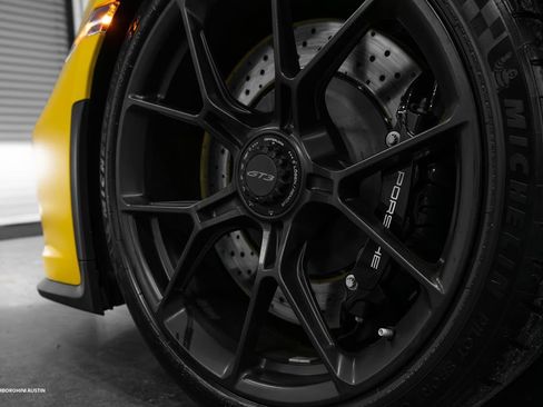Used 2022 Porsche 911 GT3 RWD image 6