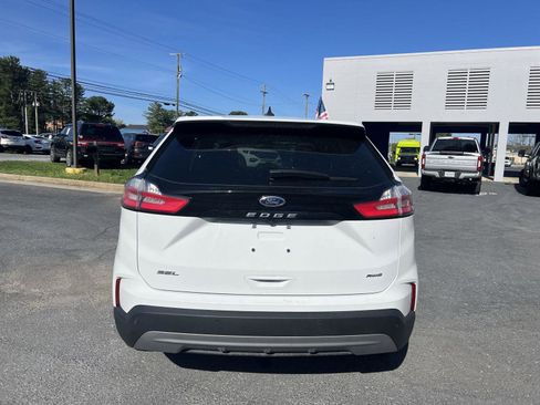 Certified 2022 Ford Edge SEL AWD/4WD image 4