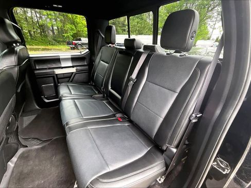 Used 2017 Ford F150 Lariat w/ Equipment Group 502A Luxury AWD/4WD image 21