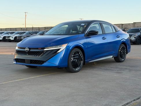 New 2026 Nissan Sentra SR image 2