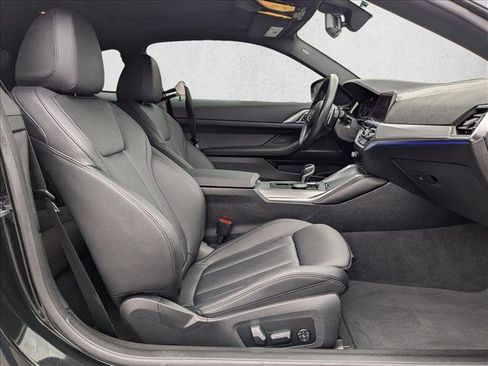 Used 2021 BMW 430i xDrive Coupe w/ M Sport Package image 29