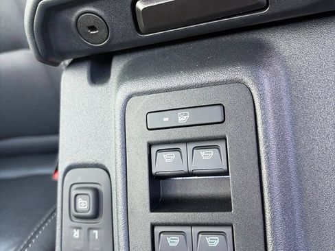 Used 2025 Ford Bronco Badlands AWD/4WD image 16