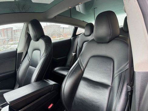 Used 2018 Tesla Model 3 Long Range image 13