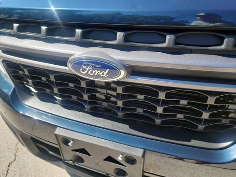 Used 2022 Ford Maverick XLT image 3