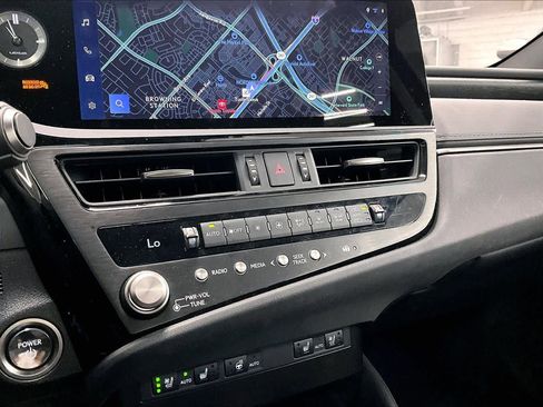 Used 2025 Lexus ES 300h w/ Premium Package image 34