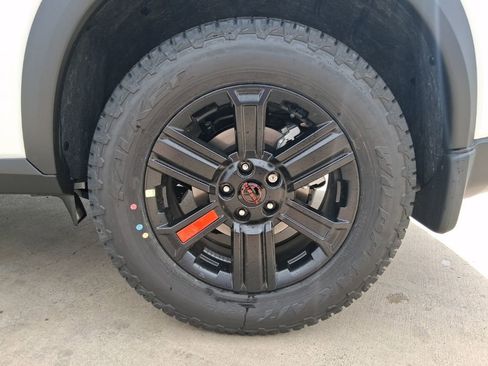 New 2026 Nissan Rogue SV w/ Rock Creek Premium Package AWD/4WD image 34