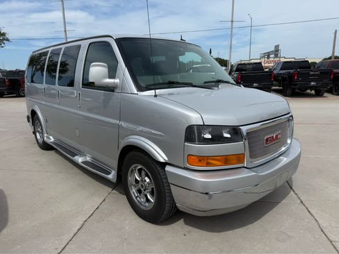 Used 2012 GMC Savana 1500 RWD image 4