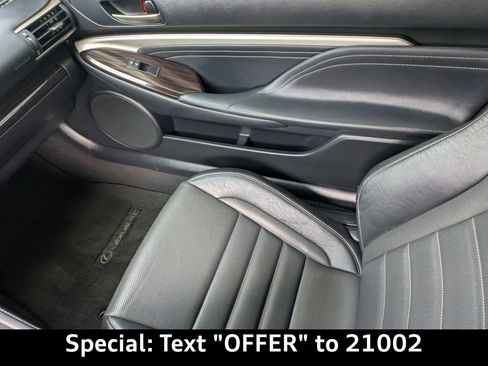 Used 2016 Lexus RC 200t image 17