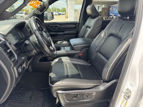 Used 2024 RAM 1500 Limited AWD/4WD image 25