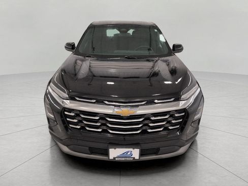 Used 2025 Chevrolet Equinox LT AWD/4WD image 14