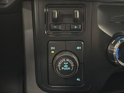 Used 2025 Ford F150 XLT w/ Equipment Group 302A MID AWD/4WD image 32