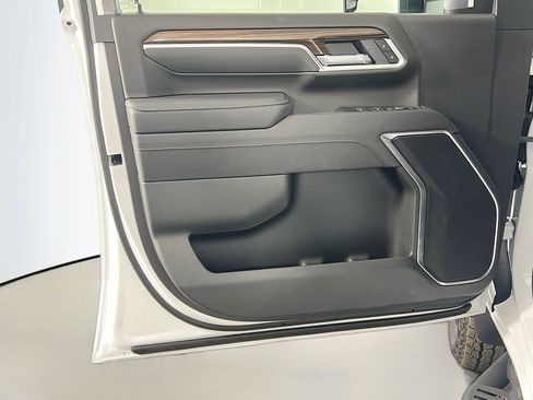 New 2026 Chevrolet Silverado 2500 LT w/ Leather Package image 18