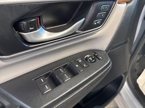 Used 2019 Honda CR-V EX-L image 20