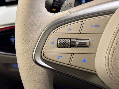 New 2025 Genesis Electrified GV70 Advanced image 27