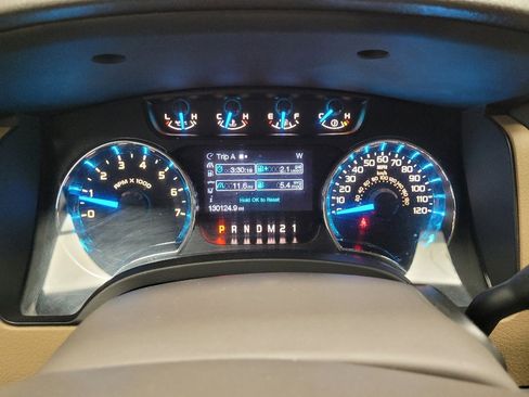 Used 2014 Ford F150 XLT w/ Equipment Group 302A Luxury image 23