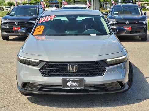 Used 2025 Honda Accord SE image 3
