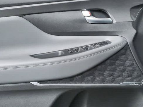 Used 2023 Hyundai Santa Fe SEL w/ Premium Package FWD image 6