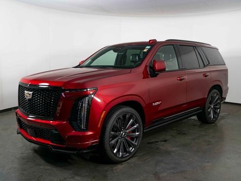 Used 2025 Cadillac Escalade V image 4