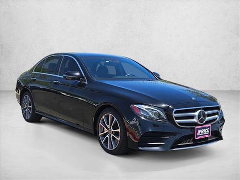 Used 2019 Mercedes-Benz E 450 4MATIC Sedan image 3
