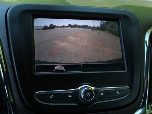 Used 2024 Chevrolet Equinox RS AWD/4WD image 14