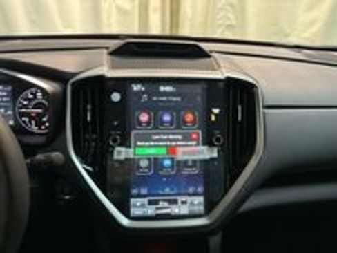 Certified 2025 Subaru Ascent Limited image 2