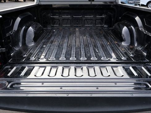 Used 2023 RAM 1500 Classic Warlock image 15