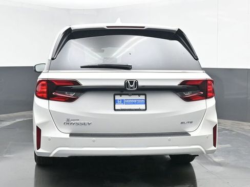 New 2026 Honda Odyssey Elite image 9