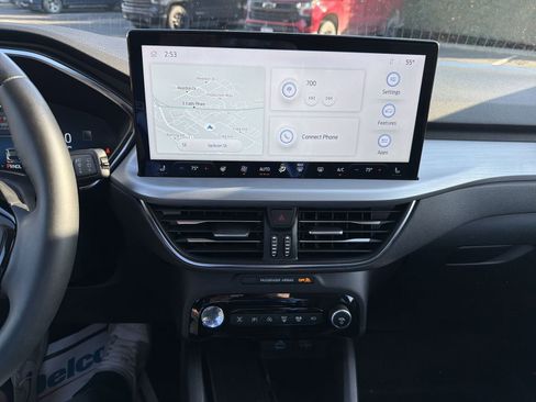 Used 2023 Ford Escape Platinum image 11