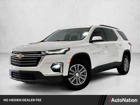 Used 2023 Chevrolet Traverse LT FWD image 1
