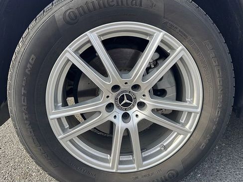 Used 2023 Mercedes-Benz GLC 300 4MATIC image 13