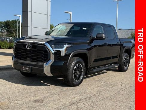 Used 2026 Toyota Tundra SR5 w/ TRD Off-Road Package AWD/4WD image 7