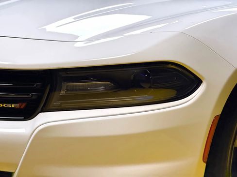 Used 2016 Dodge Charger R/T w/ Navigation & Travel Group RWD image 7