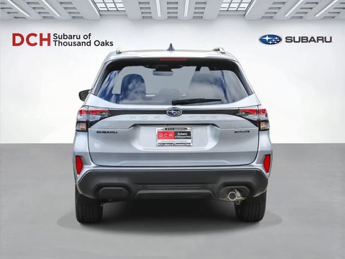 New 2025 Subaru Forester Touring image 4