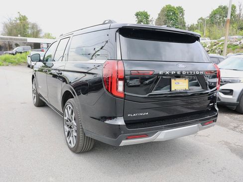 Certified 2025 Ford Expedition Max Platinum w/ Platinum Ultimate Package AWD/4WD image 5