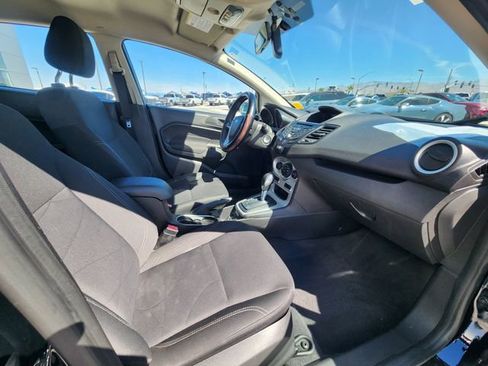 Used 2018 Ford Fiesta SE image 17