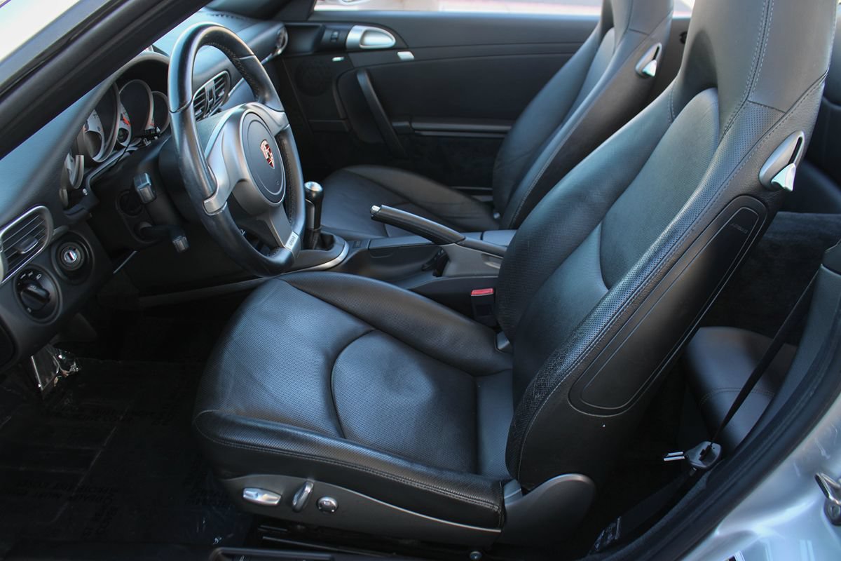 Used 2010 Porsche 911 Carrera S RWD image 15