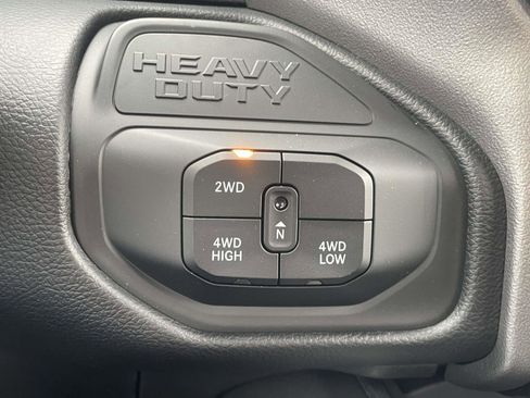 New 2026 RAM 2500 Big Horn AWD/4WD image 16