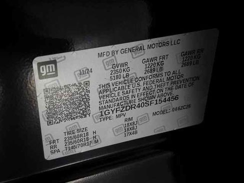 Certified 2025 Cadillac XT4 Premium Luxury image 33