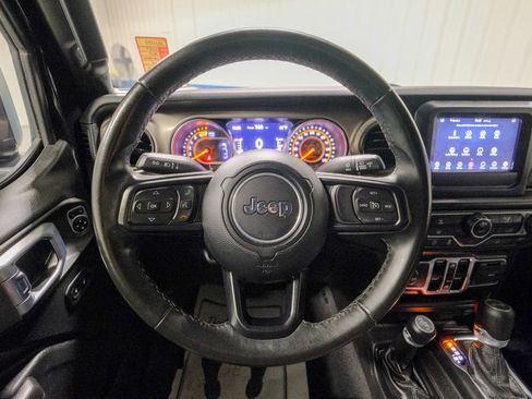 Used 2020 Jeep Wrangler Unlimited Sport S image 35
