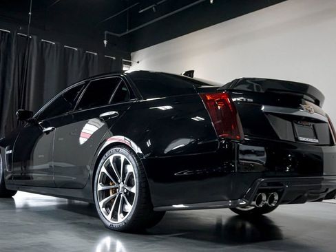 Used 2016 Cadillac CTS V image 38