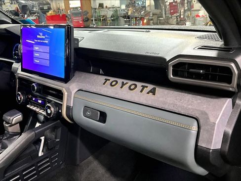 Used 2024 Toyota Tacoma Trailhunter Hybrid Double Cab image 16