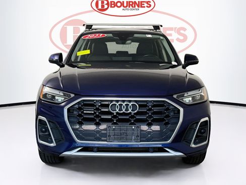Used 2023 Audi Q5 2.0T Premium w/ Convenience Package AWD/4WD image 5