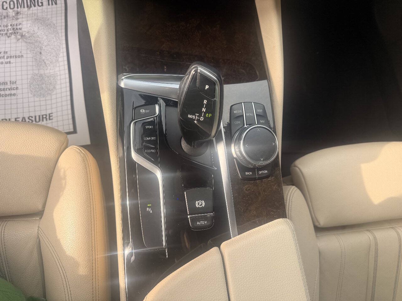 Used 2017 BMW 530i RWD image 17