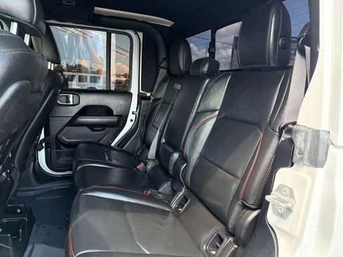 Used 2020 Jeep Gladiator Rubicon AWD/4WD image 16