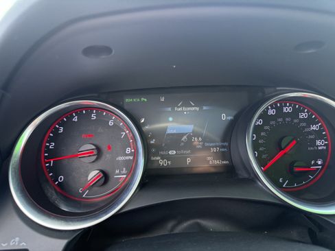 Certified 2018 Toyota Camry XSE FWD image 29