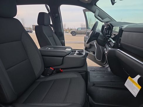 New 2026 GMC Sierra 1500 SLE AWD/4WD image 10