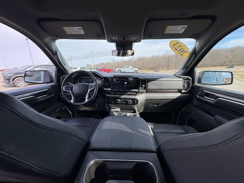 Used 2023 Chevrolet Silverado 1500 RST w/ Convenience Package II image 24