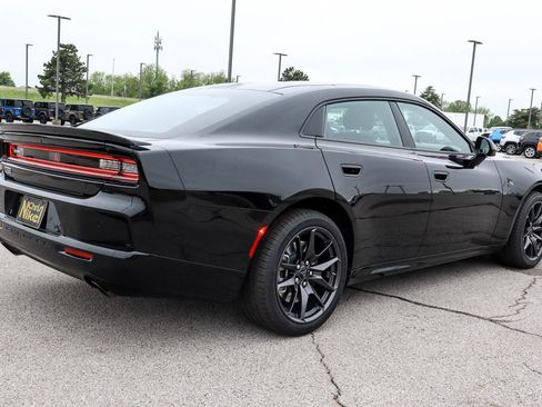 New 2026 Dodge Charger Scat Pack w/ Blacktop Package AWD/4WD image 5